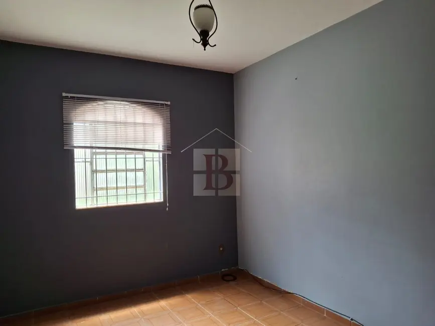 Casa com 4 quartos à venda, 125m2 em Piratininga, Niteroi - RJ - imagem 4 Foto 4 de Casa com 4 quartos à venda, 125m2 em Piratininga, Niteroi - RJ