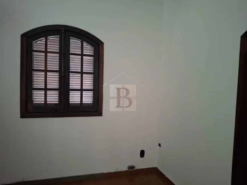 Casa com 4 quartos à venda, 125m2 em Piratininga, Niteroi - RJ - imagem 5 Foto 5 de Casa com 4 quartos à venda, 125m2 em Piratininga, Niteroi - RJ