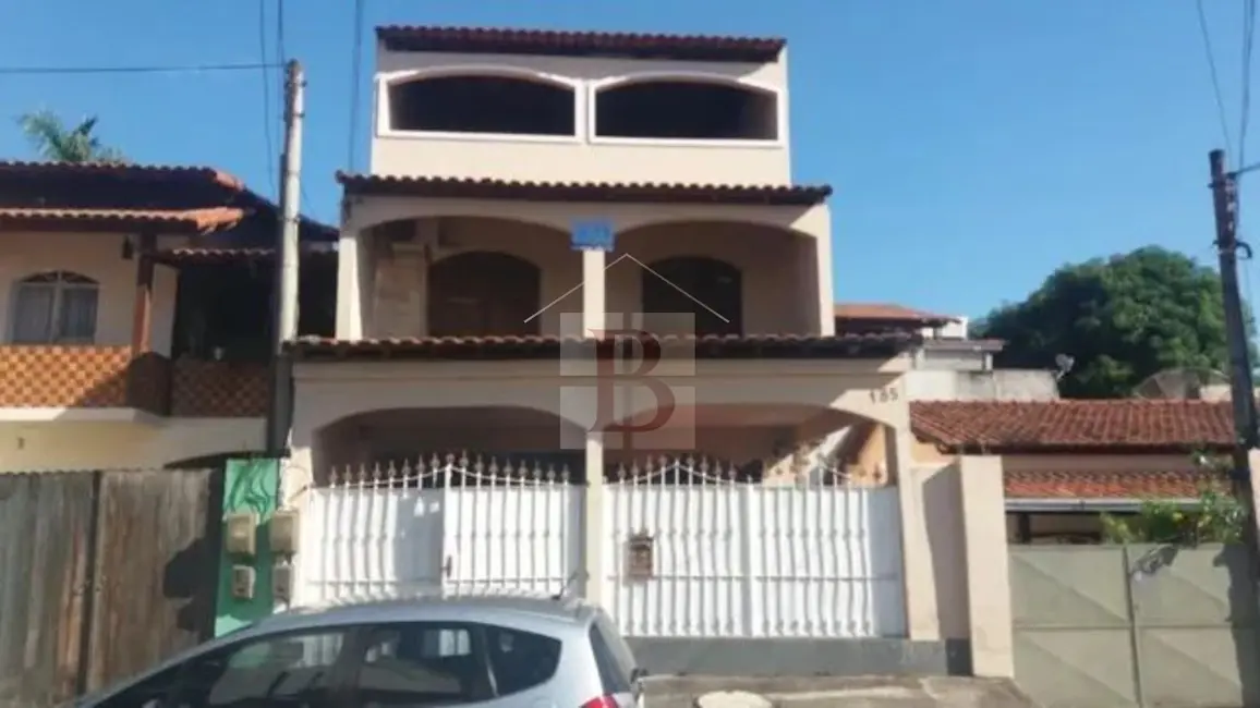 Foto 1 de Casa com 3 quartos à venda, 210m2 em Mutuá, Sao Goncalo - RJ