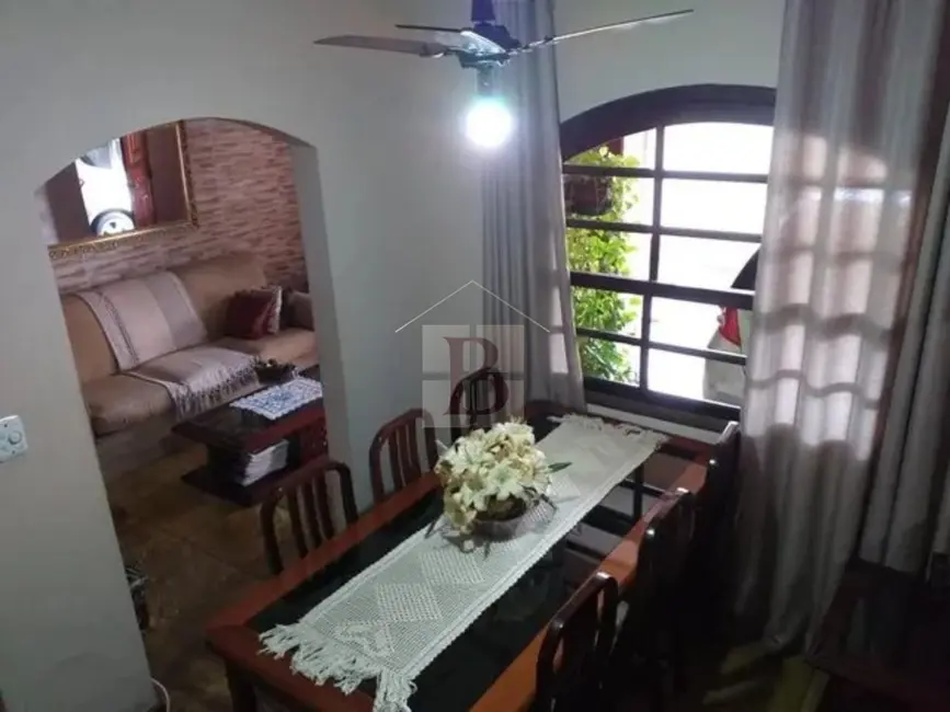 Foto 5 de Casa com 3 quartos à venda, 210m2 em Mutuá, Sao Goncalo - RJ