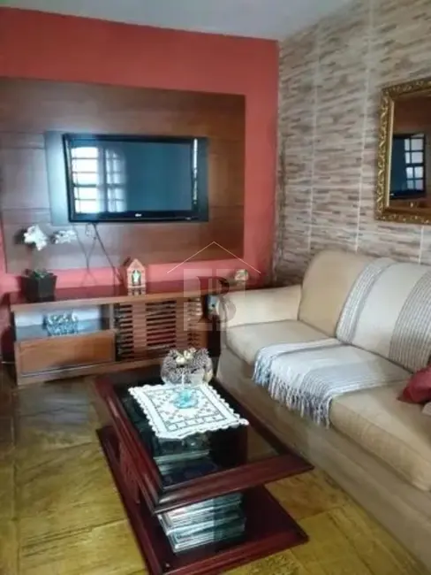 Foto 3 de Casa com 3 quartos à venda, 210m2 em Mutuá, Sao Goncalo - RJ