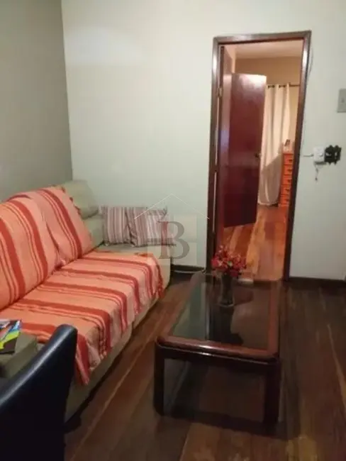 Foto 4 de Casa com 3 quartos à venda, 210m2 em Mutuá, Sao Goncalo - RJ