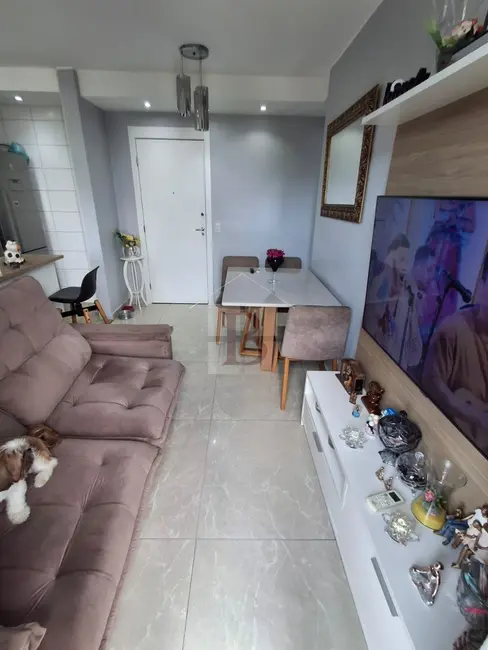 Apartamento com 2 quartos à venda, 55m2 em Covanca, Sao Goncalo - RJ - imagem 3 Foto 3 de Apartamento com 2 quartos à venda, 55m2 em Covanca, Sao Goncalo - RJ