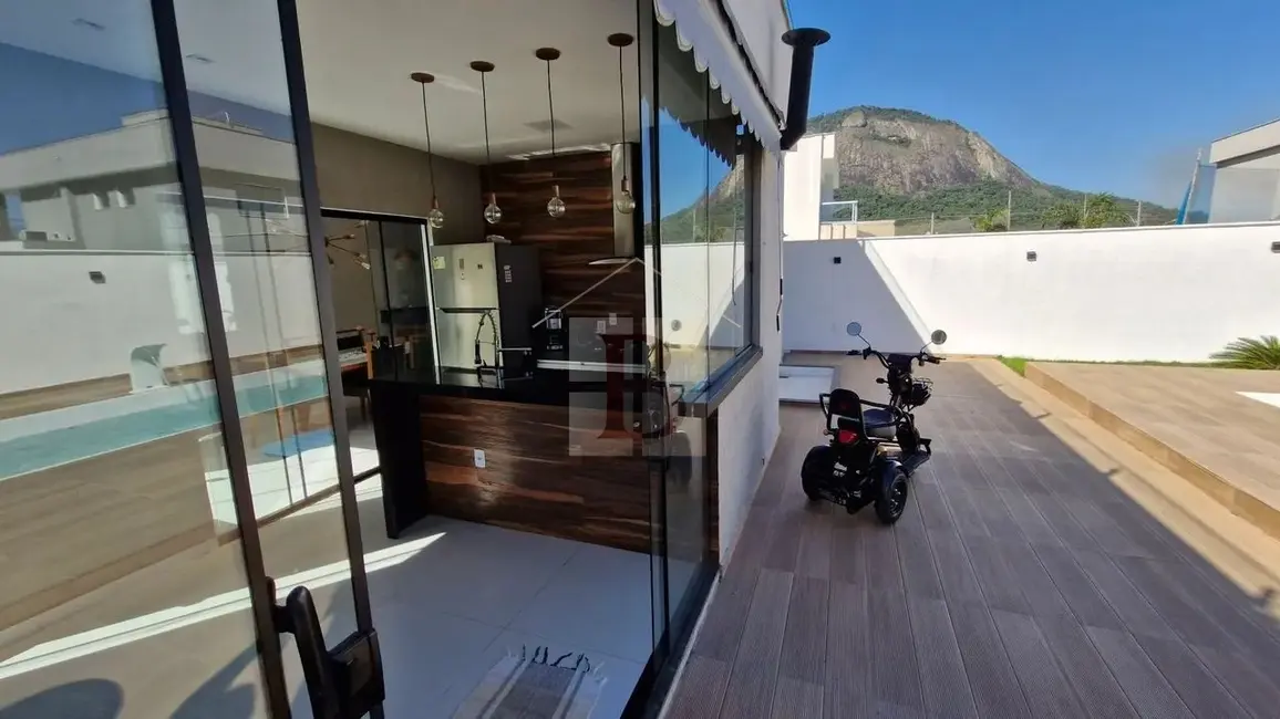 Foto 4 de Casa com 4 quartos à venda, 240m2 em Inoã (Inoã), Marica - RJ