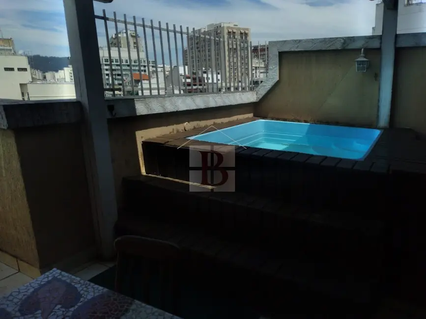 Apartamento com 3 quartos à venda, 165m2 em Icaraí, Niteroi - RJ - imagem 4 Foto 4 de Apartamento com 3 quartos à venda, 165m2 em Icaraí, Niteroi - RJ