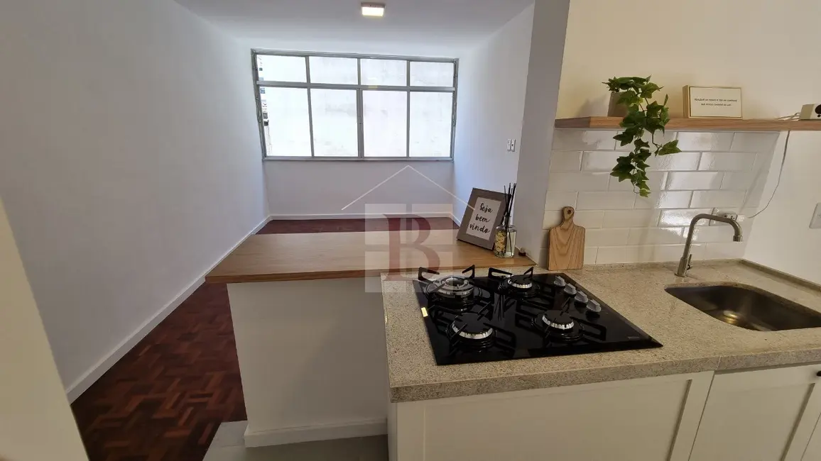 Apartamento com 3 quartos à venda, 70m2 em Icaraí, Niteroi - RJ - imagem 3 Foto 3 de Apartamento com 3 quartos à venda, 70m2 em Icaraí, Niteroi - RJ