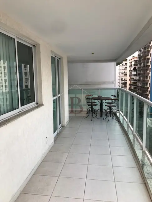 Foto 3 de Apartamento com 4 quartos à venda, 144m2 em Icaraí, Niteroi - RJ