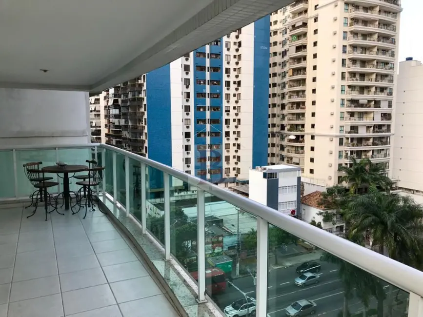 Foto 2 de Apartamento com 4 quartos à venda, 144m2 em Icaraí, Niteroi - RJ
