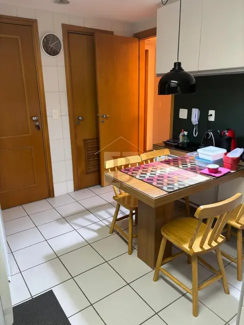 Foto 9 de Apartamento com 3 quartos à venda, 110m2 em Icaraí, Niteroi - RJ