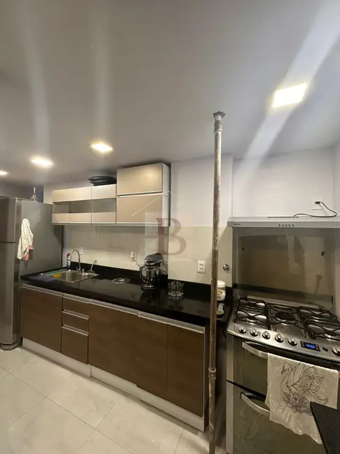 Apartamento com 4 quartos à venda, 140m2 em Icaraí, Niteroi - RJ - imagem 6 Foto 6 de Apartamento com 4 quartos à venda, 140m2 em Icaraí, Niteroi - RJ