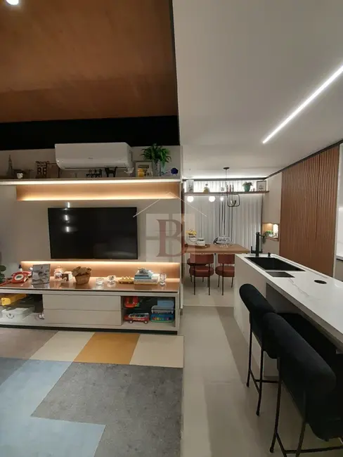 Foto 3 de Apartamento com 2 quartos à venda, 78m2 em Icaraí, Niteroi - RJ