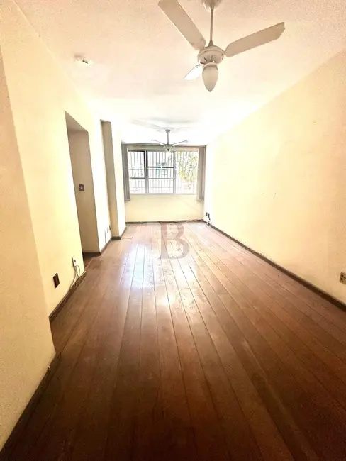 Foto 2 de Apartamento com 4 quartos à venda, 140m2 em Icaraí, Niteroi - RJ