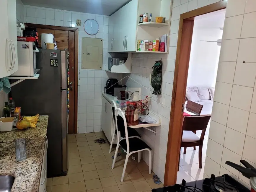 Apartamento com 3 quartos à venda, 107m2 em Icaraí, Niteroi - RJ - imagem 5 Foto 5 de Apartamento com 3 quartos à venda, 107m2 em Icaraí, Niteroi - RJ