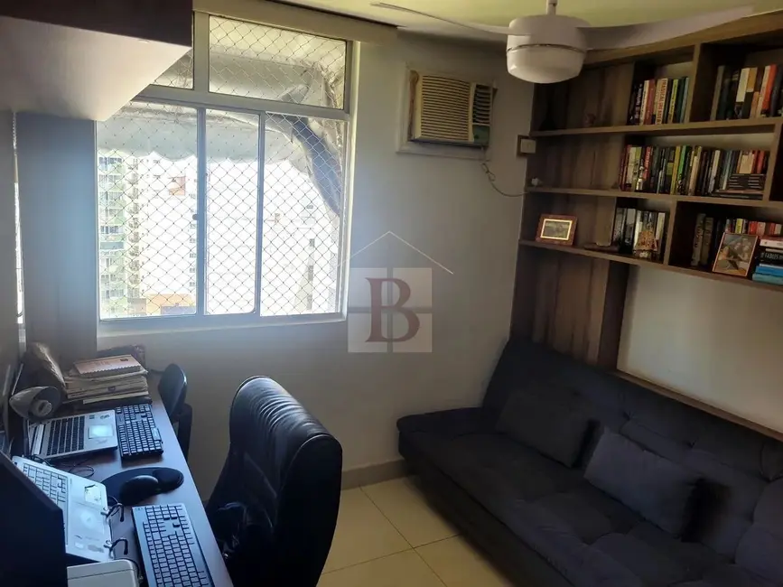 Apartamento com 3 quartos à venda, 107m2 em Icaraí, Niteroi - RJ - imagem 8 Foto 8 de Apartamento com 3 quartos à venda, 107m2 em Icaraí, Niteroi - RJ