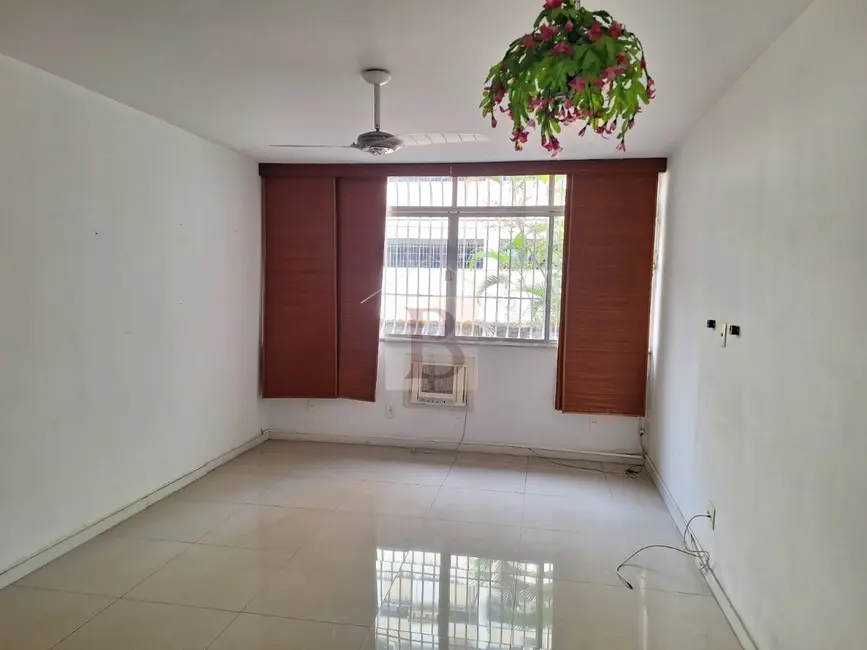 Foto 2 de Apartamento com 3 quartos à venda, 106m2 em Icaraí, Niteroi - RJ