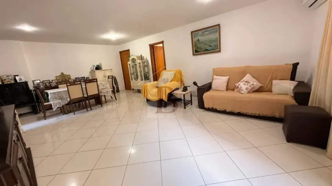 Foto 2 de Apartamento com 4 quartos à venda, 180m2 em Icaraí, Niteroi - RJ