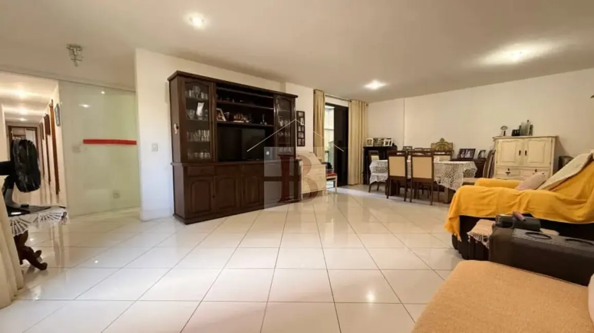 Foto 1 de Apartamento com 4 quartos à venda, 180m2 em Icaraí, Niteroi - RJ