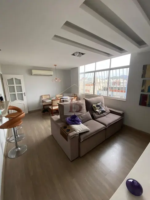 Foto 2 de Apartamento com 3 quartos à venda, 105m2 em Icaraí, Niteroi - RJ