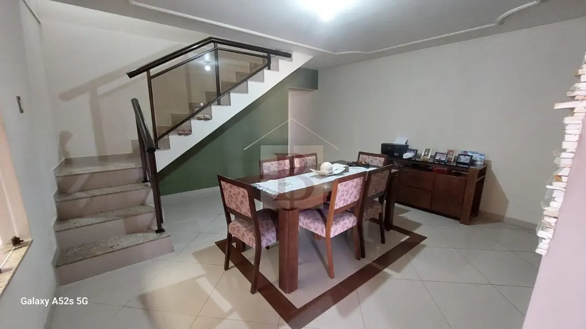 Foto 3 de Casa com 3 quartos à venda, 187m2 em Tribobó, Sao Goncalo - RJ