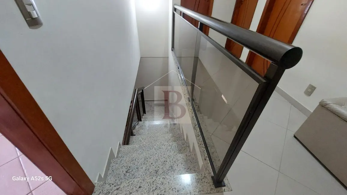 Foto 7 de Casa com 3 quartos à venda, 187m2 em Tribobó, Sao Goncalo - RJ