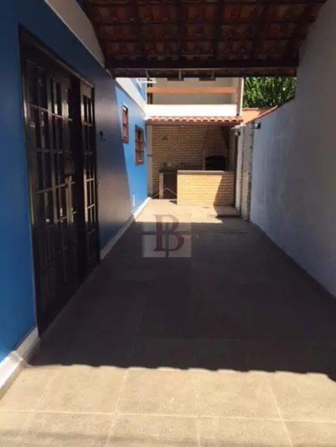 Casa de Condomínio com 3 quartos à venda, 150m2 em Maria Paula, Sao Goncalo - RJ - imagem 3 Foto 3 de Casa de Condomínio com 3 quartos à venda, 150m2 em Maria Paula, Sao Goncalo - RJ