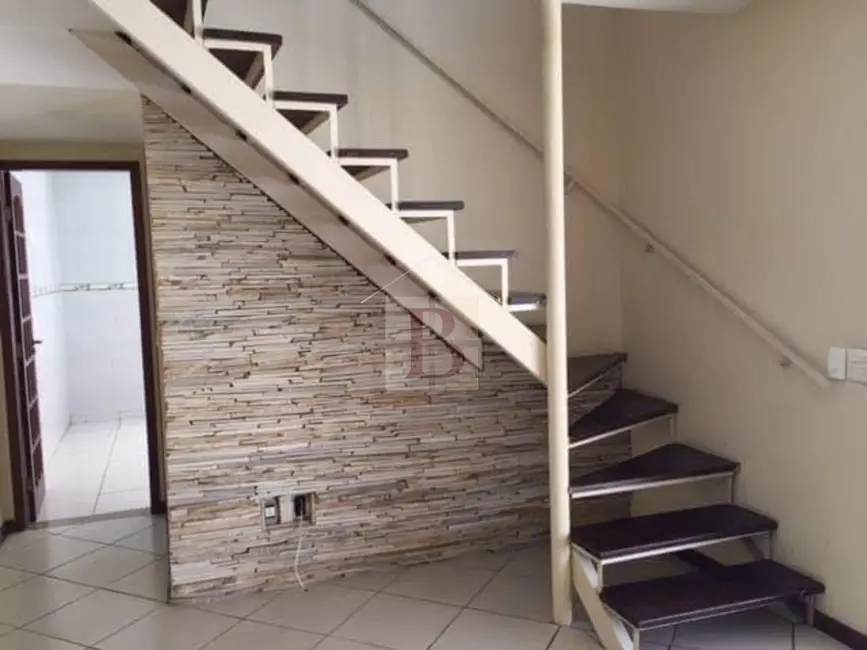 Casa de Condomínio com 3 quartos à venda, 150m2 em Maria Paula, Sao Goncalo - RJ - imagem 7 Foto 7 de Casa de Condomínio com 3 quartos à venda, 150m2 em Maria Paula, Sao Goncalo - RJ