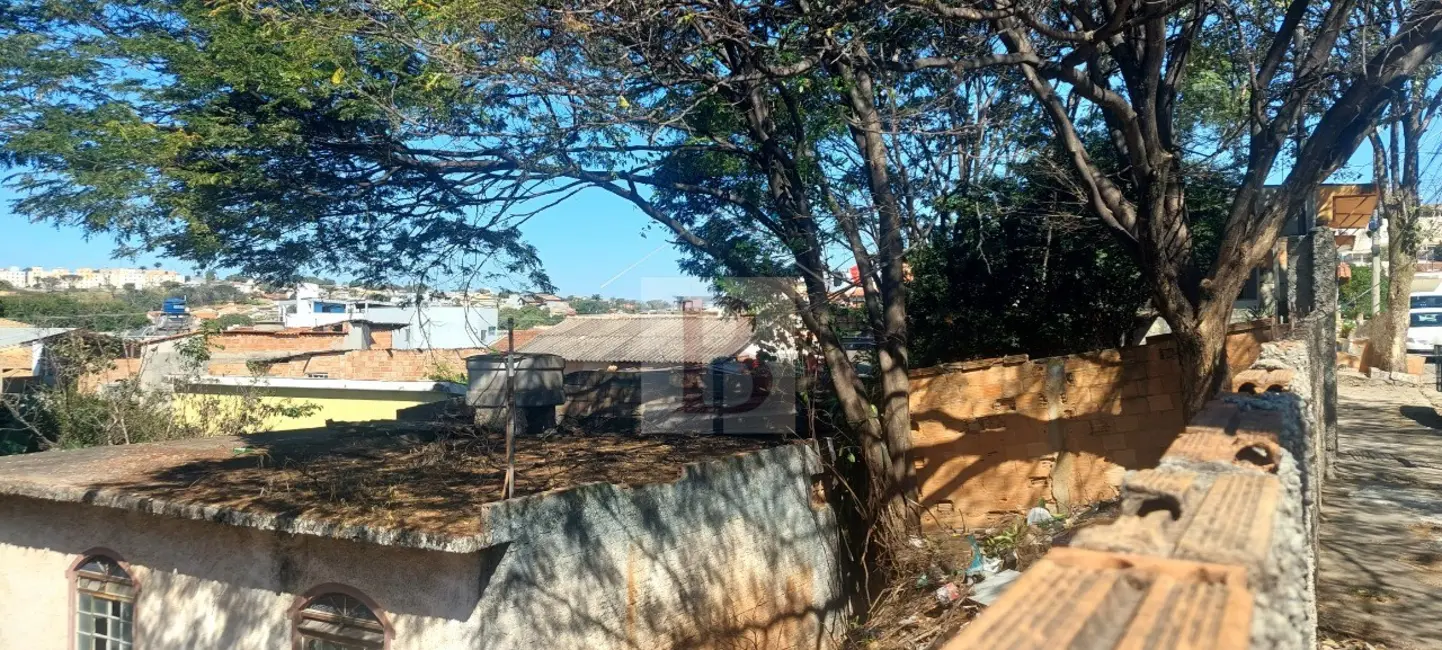 Foto 8 de Terreno / Lote à venda, 360m2 em Contagem - MG