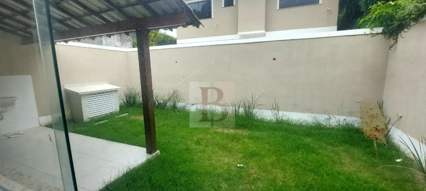 Foto 6 de Casa com 2 quartos à venda, 100m2 em Piratininga, Niteroi - RJ