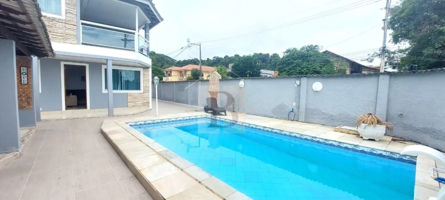Foto 3 de Casa com 3 quartos à venda, 194m2 em Piratininga, Niteroi - RJ