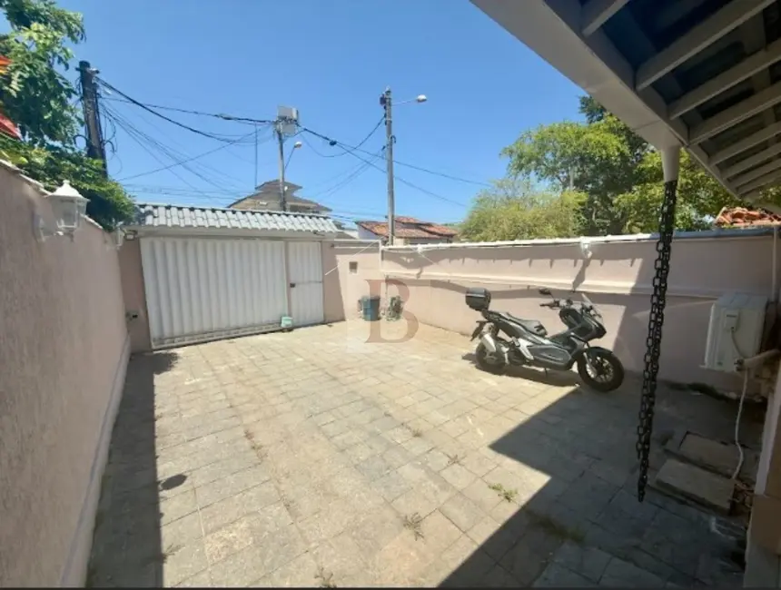 Foto 7 de Casa com 4 quartos à venda, 392m2 em Piratininga, Niteroi - RJ