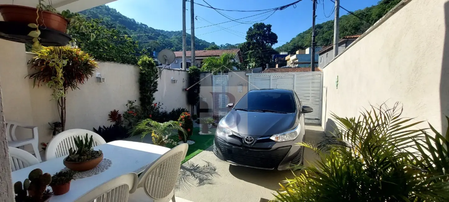 Foto 5 de Casa com 3 quartos à venda, 140m2 em Piratininga, Niteroi - RJ