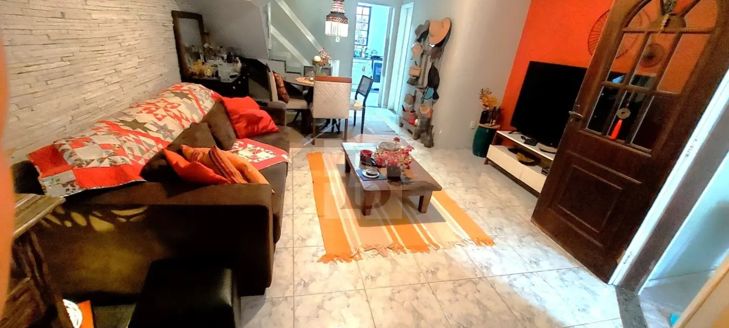 Foto 8 de Casa com 3 quartos à venda, 120m2 em Piratininga, Niteroi - RJ