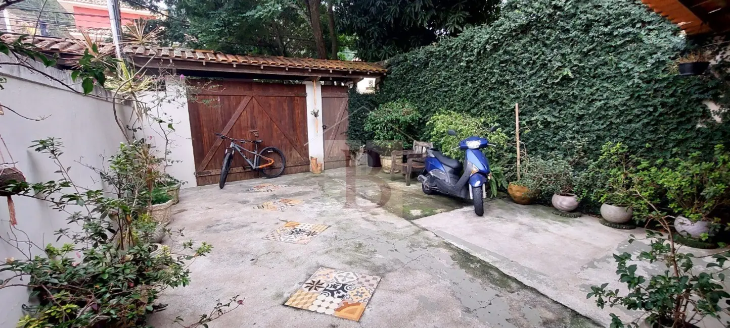 Foto 3 de Casa com 3 quartos à venda, 120m2 em Piratininga, Niteroi - RJ