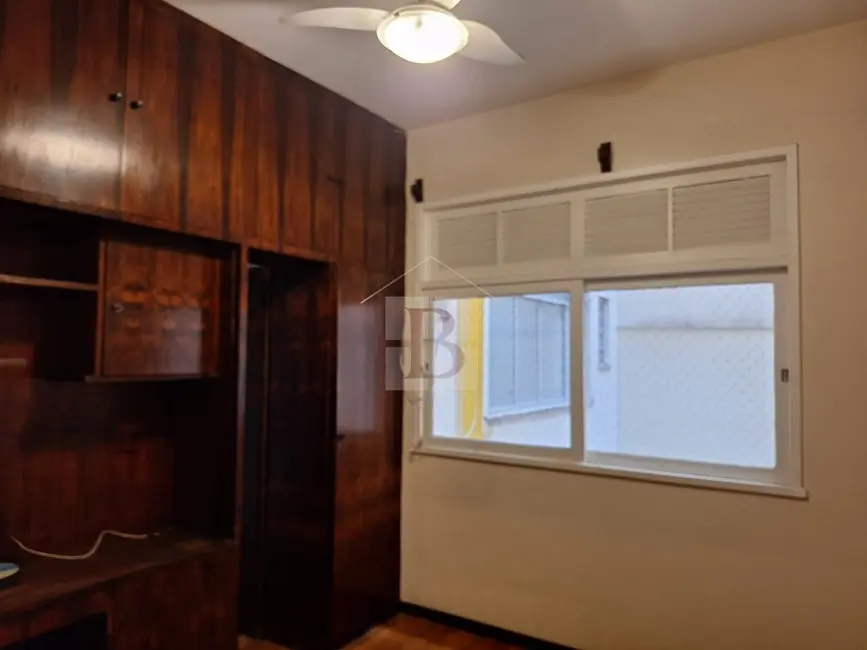 Apartamento com 4 quartos à venda, 198m2 em Icaraí, Niteroi - RJ - imagem 4 Foto 4 de Apartamento com 4 quartos à venda, 198m2 em Icaraí, Niteroi - RJ