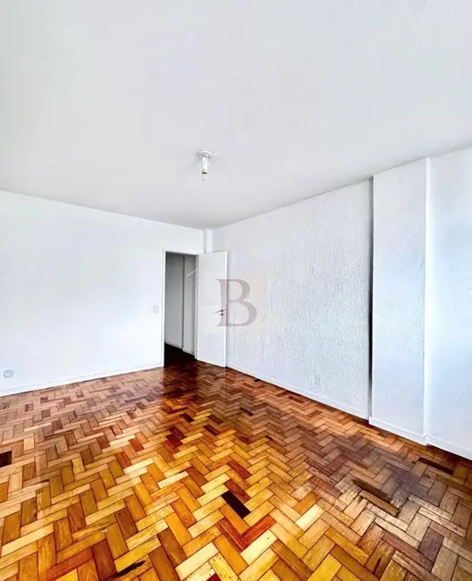 Apartamento com 4 quartos à venda, 235m2 em Icaraí, Niteroi - RJ - imagem 3 Foto 3 de Apartamento com 4 quartos à venda, 235m2 em Icaraí, Niteroi - RJ