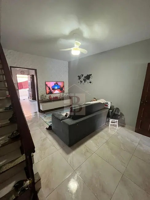 Foto 3 de Casa com 2 quartos à venda, 240m2 em Porto Velho, Sao Goncalo - RJ