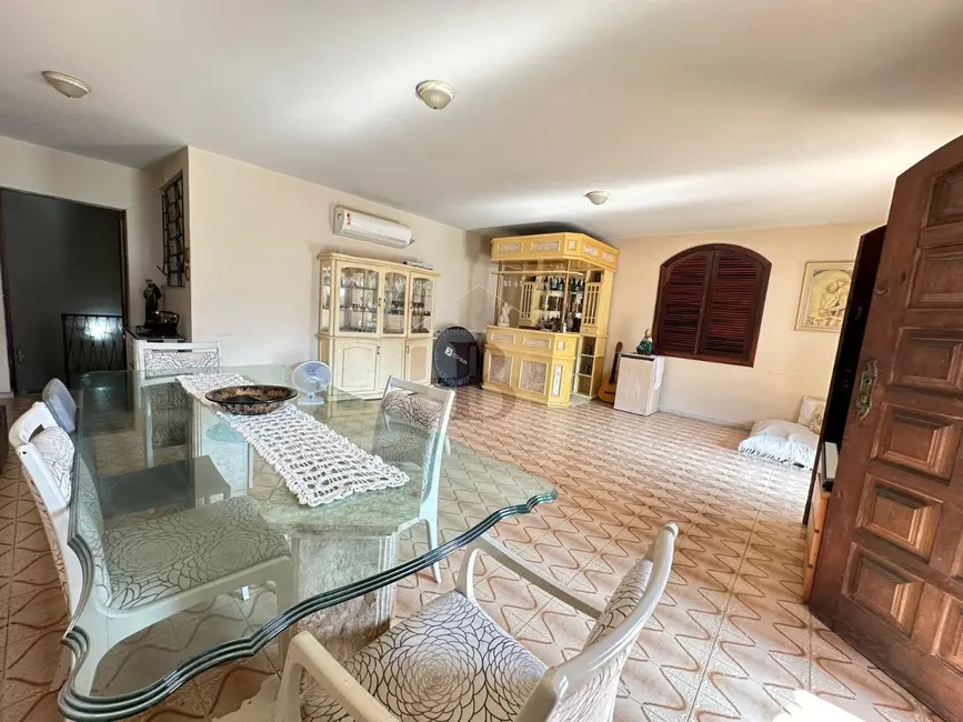 Casa com 4 quartos à venda, 289m2 em Santa Rosa, Niteroi - RJ - imagem 6 Foto 6 de Casa com 4 quartos à venda, 289m2 em Santa Rosa, Niteroi - RJ