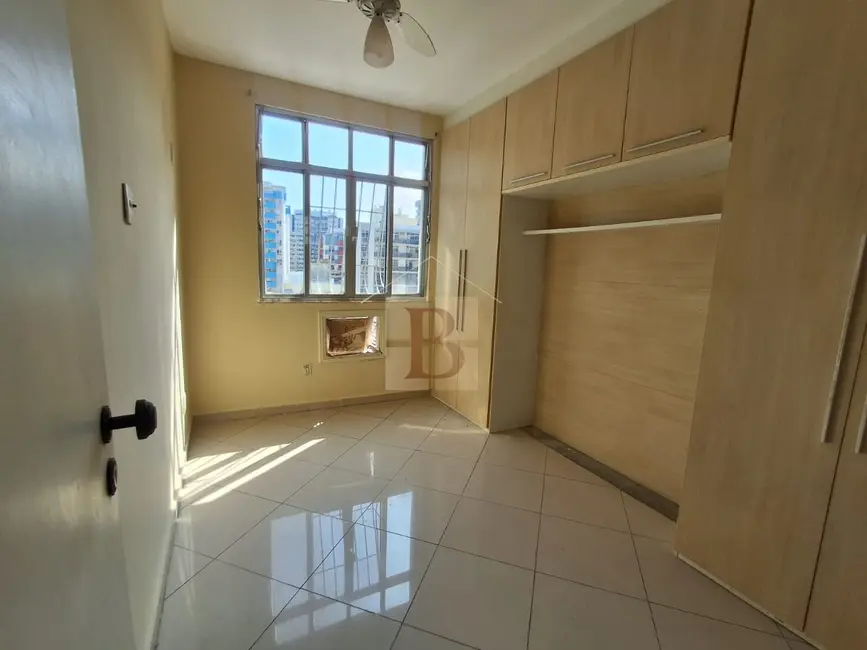 Foto 3 de Apartamento com 2 quartos à venda, 75m2 em Icaraí, Niteroi - RJ