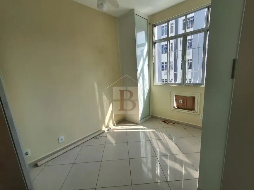 Foto 9 de Apartamento com 2 quartos à venda, 75m2 em Icaraí, Niteroi - RJ