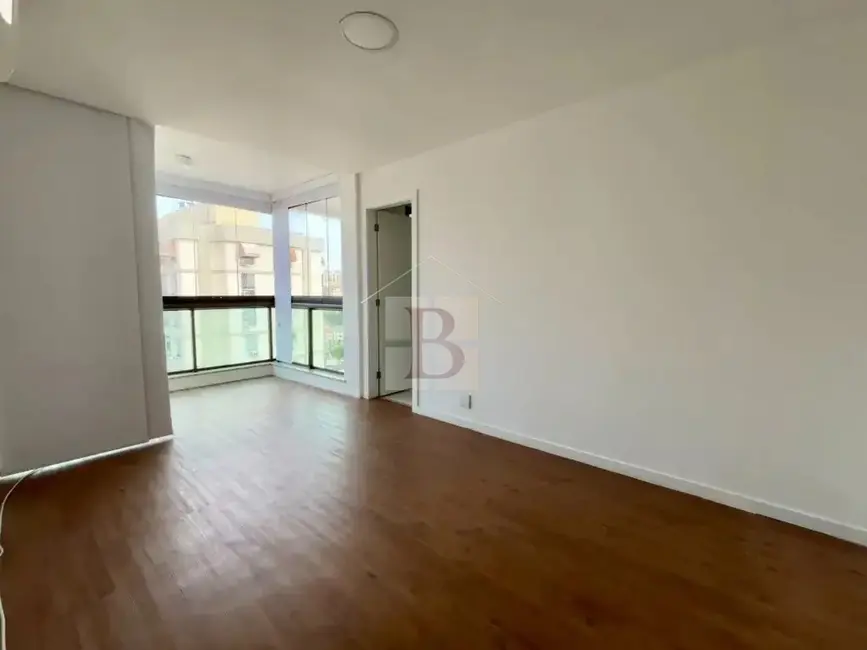 Foto 6 de Apartamento com 3 quartos à venda, 97m2 em Santa Rosa, Niteroi - RJ