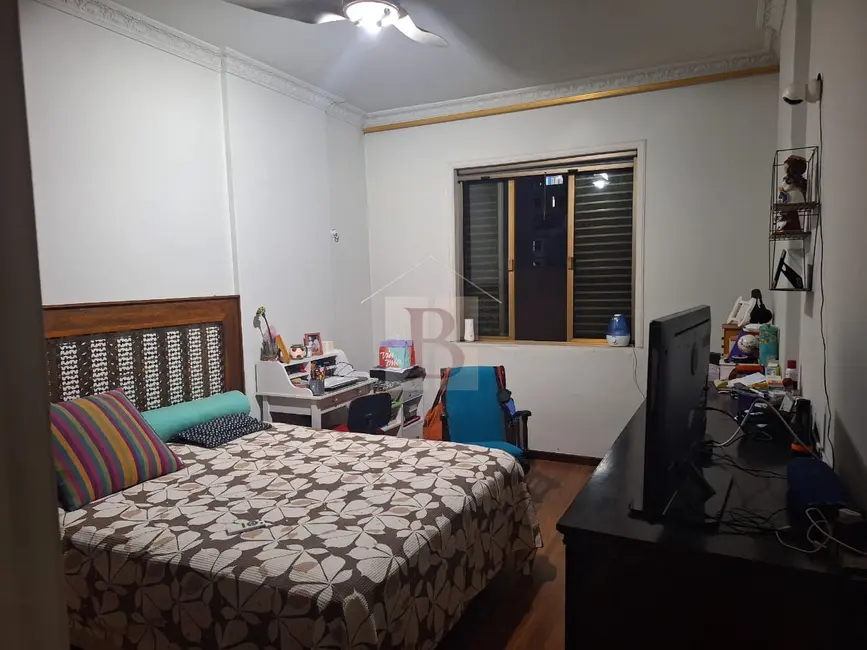 Foto 8 de Apartamento com 3 quartos à venda, 140m2 em Icaraí, Niteroi - RJ