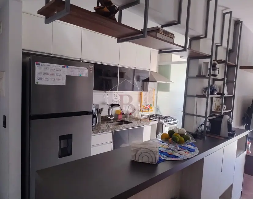 Foto 2 de Apartamento com 3 quartos à venda, 72m2 em Colubande, Sao Goncalo - RJ