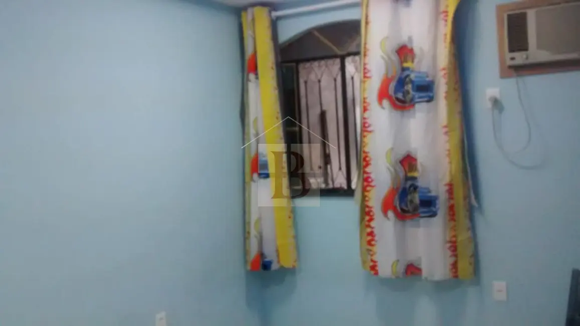 Foto 3 de Casa com 2 quartos à venda, 200m2 em Vista Alegre, Sao Goncalo - RJ