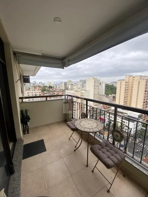 Foto 4 de Apartamento com 3 quartos à venda, 150m2 em Icaraí, Niteroi - RJ