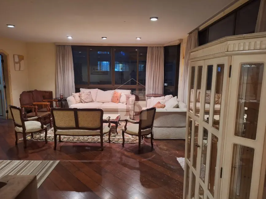 Foto 1 de Apartamento com 4 quartos à venda, 310m2 em Icaraí, Niteroi - RJ