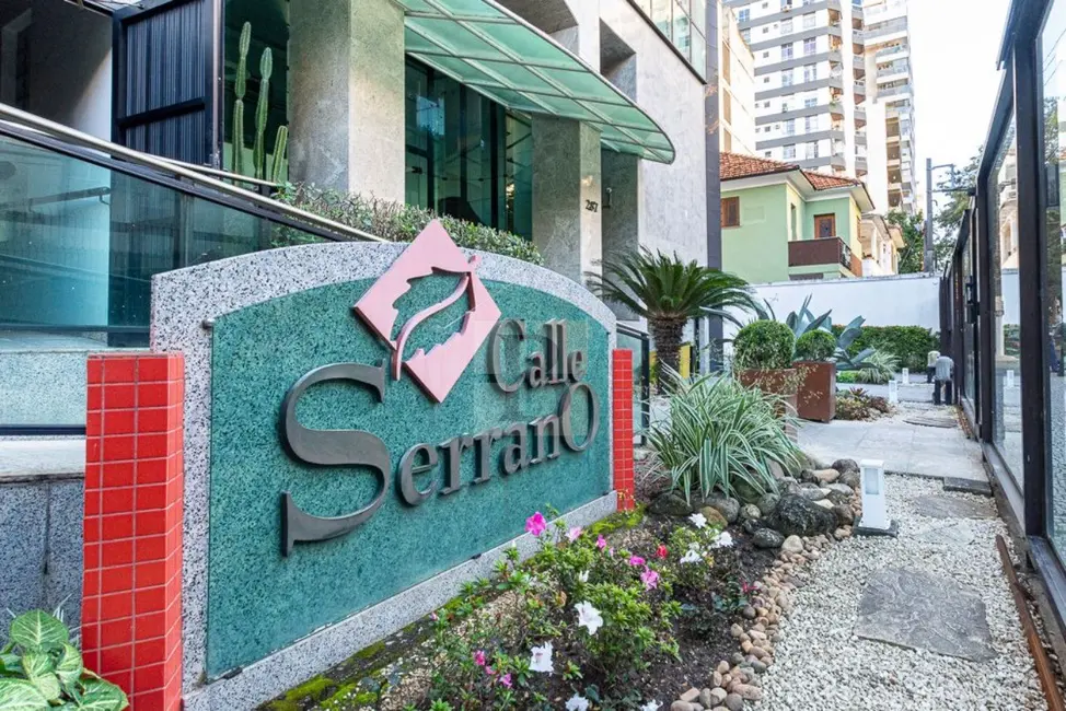 Foto 2 de Apartamento com 3 quartos à venda, 150m2 em Icaraí, Niteroi - RJ