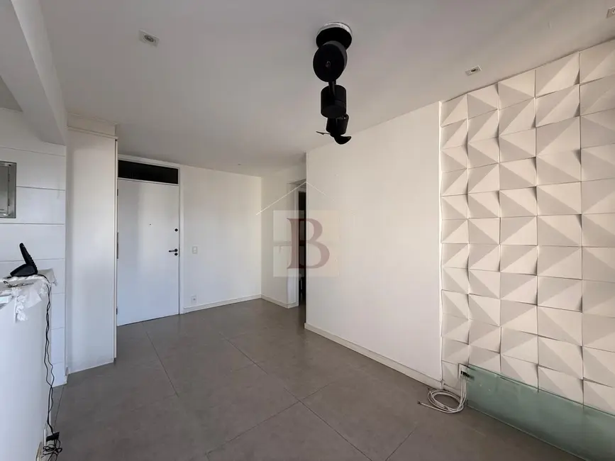 Foto 5 de Apartamento com 2 quartos à venda, 75m2 em Icaraí, Niteroi - RJ