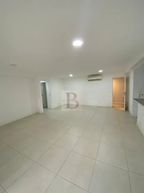 Apartamento com 3 quartos à venda, 112m2 em Icaraí, Niteroi - RJ - imagem 1 Foto 1 de Apartamento com 3 quartos à venda, 112m2 em Icaraí, Niteroi - RJ