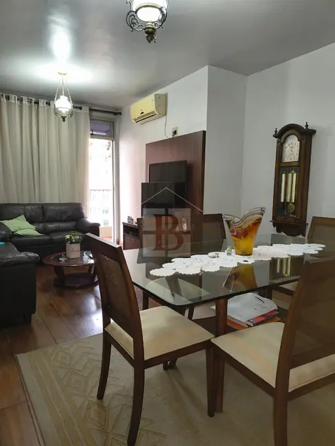 Apartamento com 2 quartos à venda, 93m2 em Icaraí, Niteroi - RJ - imagem 4 Foto 4 de Apartamento com 2 quartos à venda, 93m2 em Icaraí, Niteroi - RJ