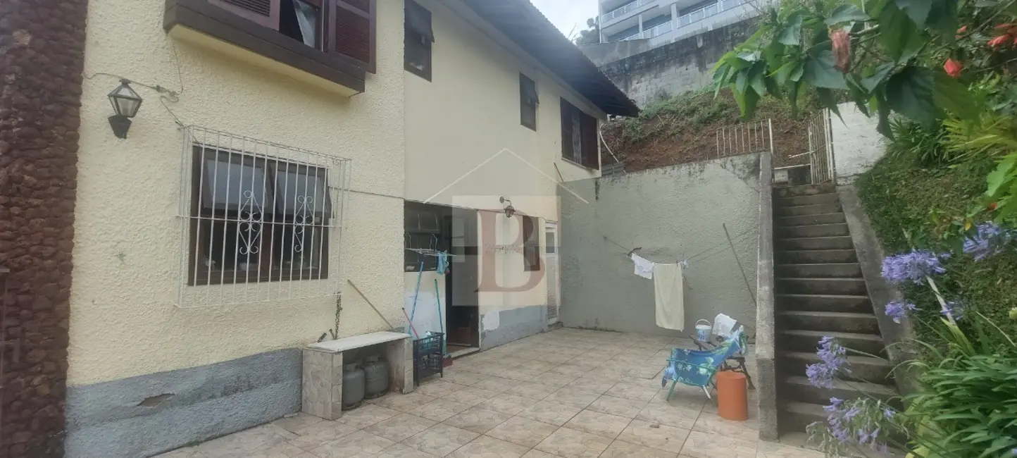 Foto 9 de Casa com 3 quartos à venda, 150m2 em Nova Friburgo - RJ